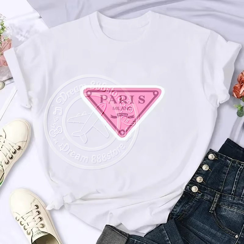 Streetwear Brand Aesthetic - T-shirt grafica da donna di marca