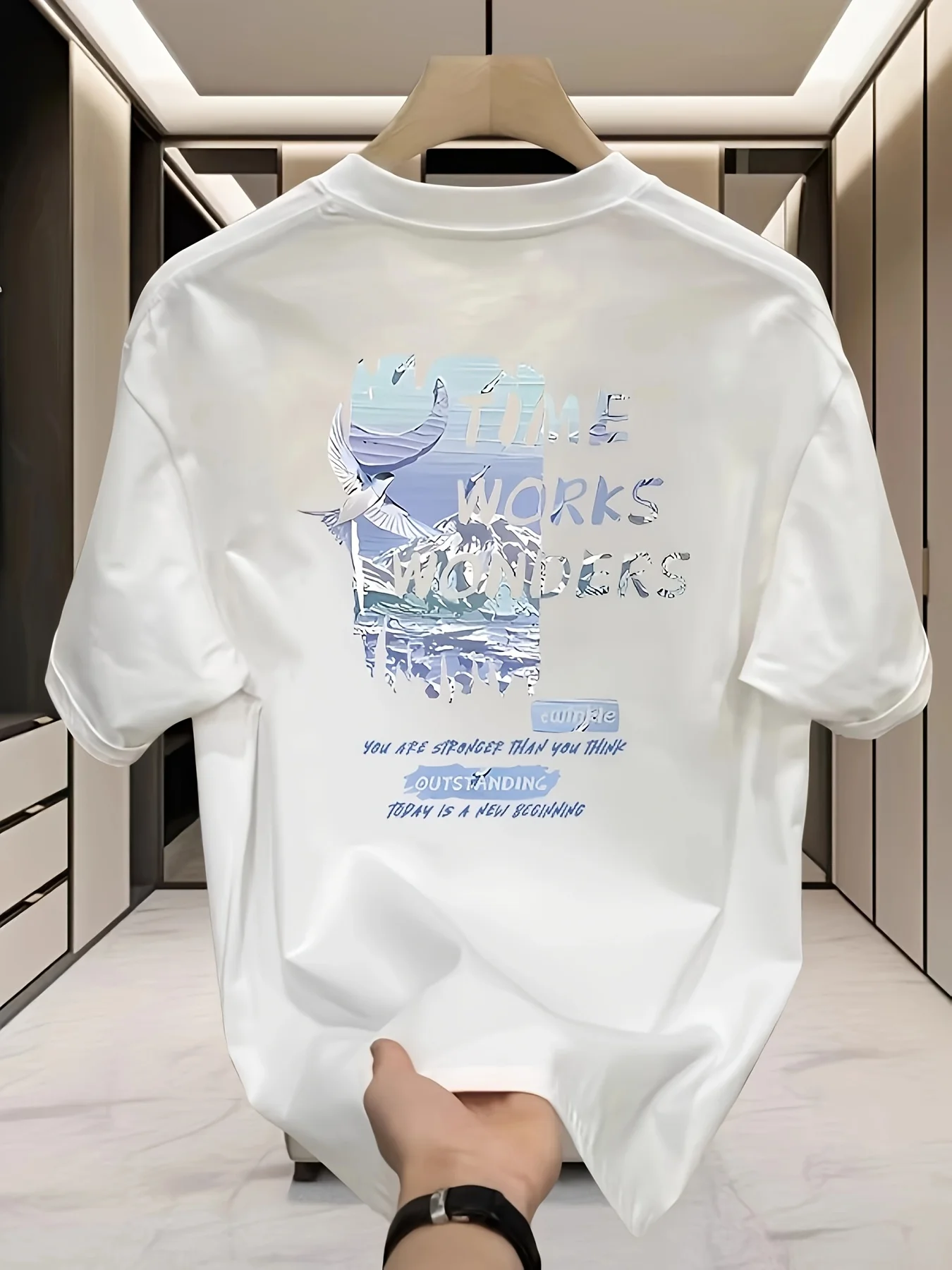 Streetwear Brand Aesthetic - T-shirt Oversize Unisex in Cotone Minimalista