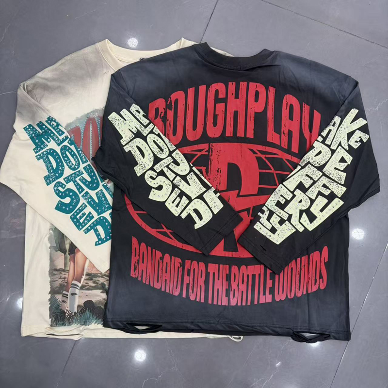 Streetwear Brand Trends - T-shirt di Alta Qualità con Stampa