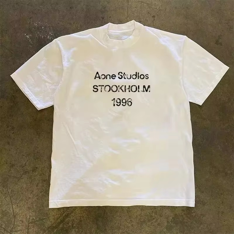 Streetwear Brand Trends - Nuova Tendenza Moda Estiva: T-shirt di