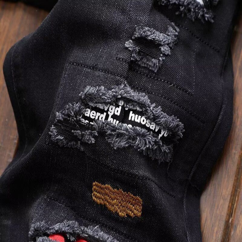 Jeans strappati di marca stree - Streetwear Brand Jeans recensione e prezzo