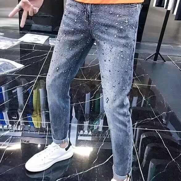 Primavera Autunno 2025 Strass  - Streetwear Brand Jeans recensione e prezzo