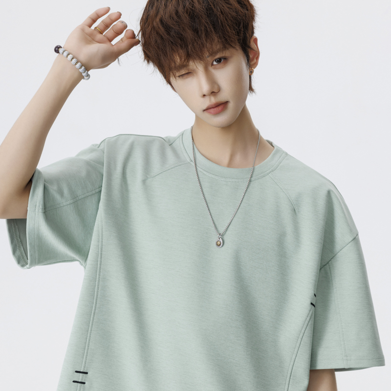 T-shirt Estiva da Uomo con Sta - Streetwear Brand In Japan recensione e prezzo