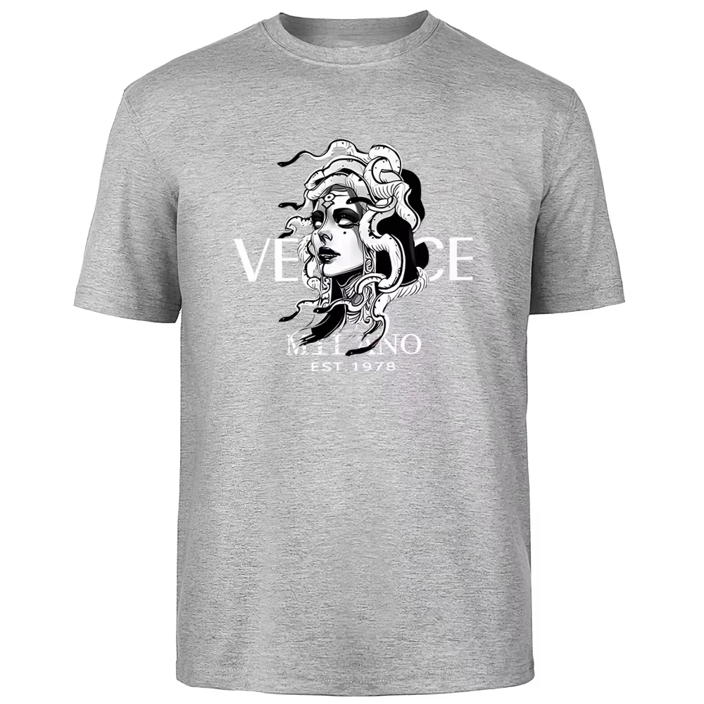 T-shirt di Lusso con Estetica  - Streetwear Brand Aesthetic recensione e prezzo